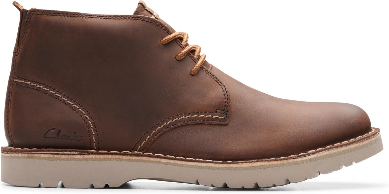 imageClarks Mens Eastridge Mid Chukka BootBeeswax Le