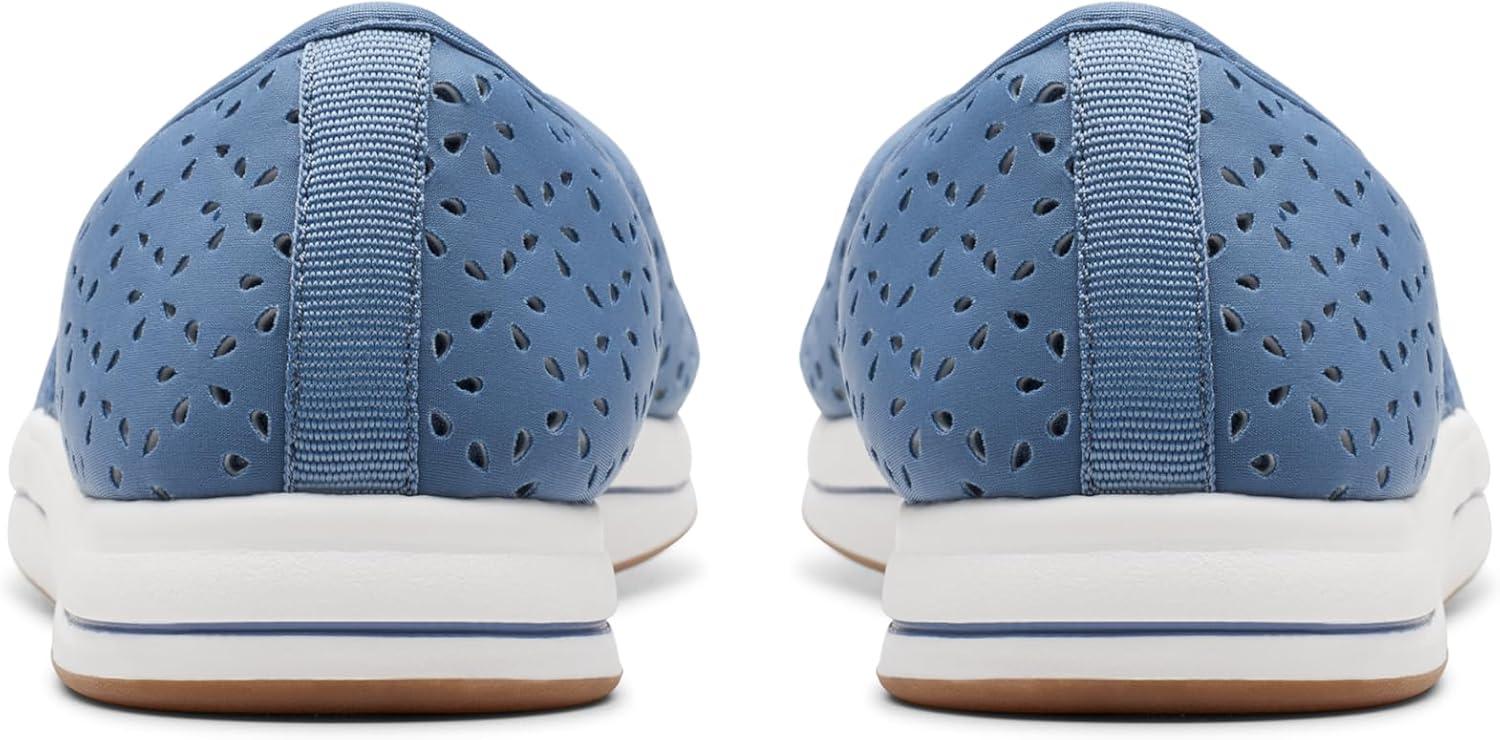 imageClarks Womens Breeze EmilyLoaferBlue Textile