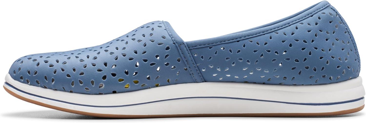imageClarks Womens Breeze EmilyLoaferBlue Textile