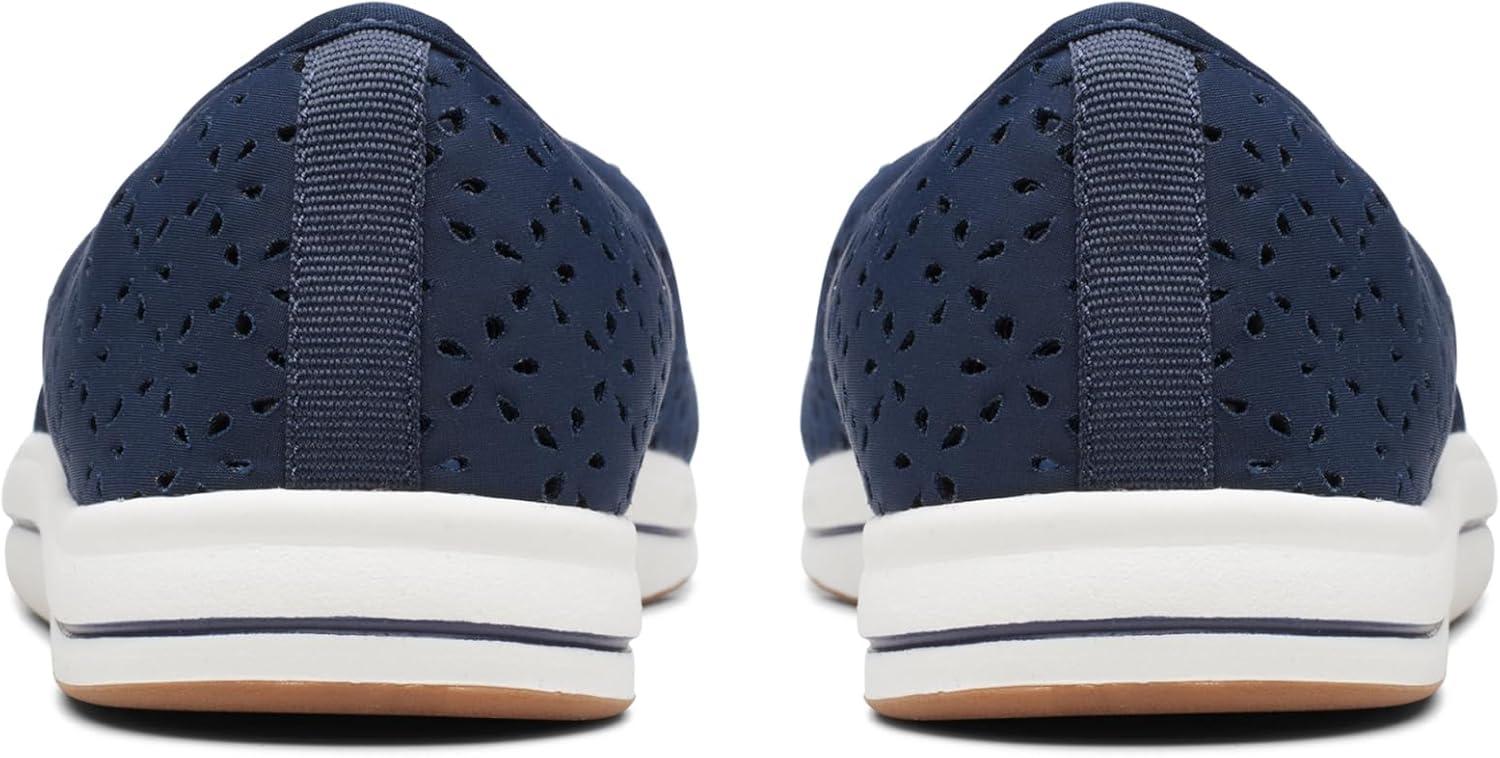 imageClarks Womens Breeze EmilyLoaferNavy