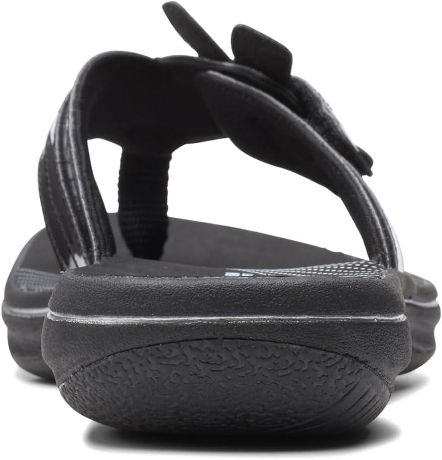 imageClarks Womens Brinkley Flora Cloudsteppers FlipFlopsBlack Patent