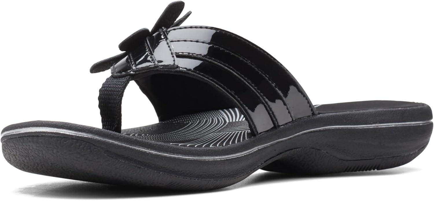 imageClarks Womens Brinkley Flora Cloudsteppers FlipFlopsBlack Patent