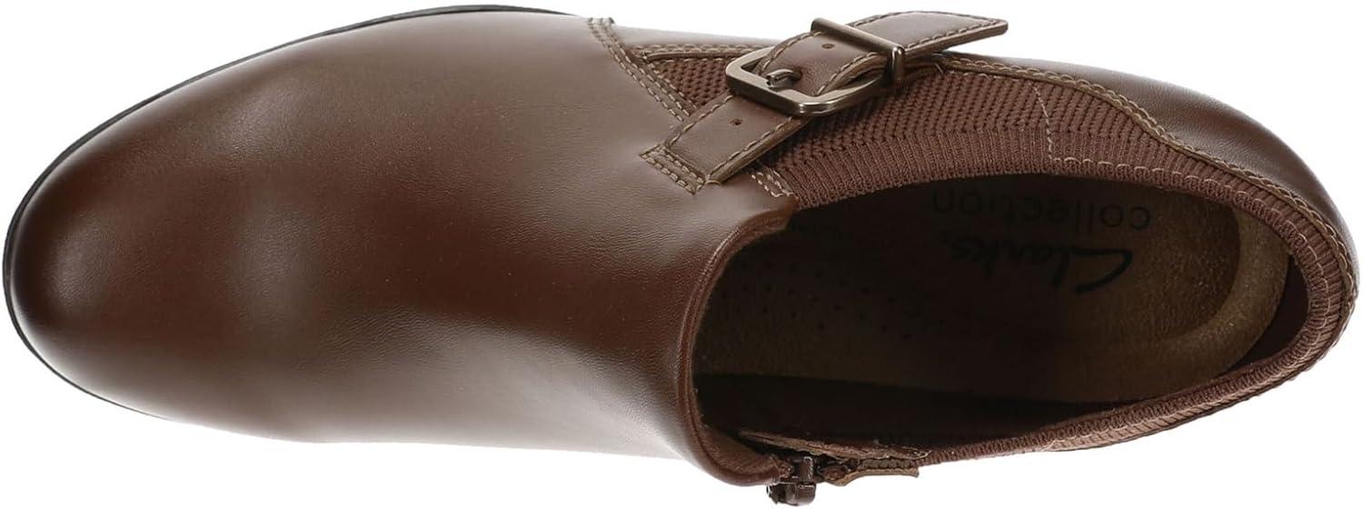 imageClarks Womens Emily 2 Darcey PumpBritish Tan