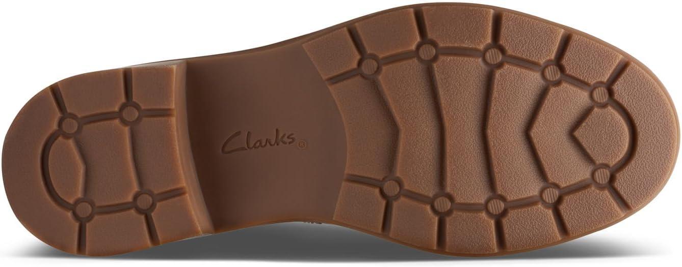 imageClarks Womens Hearth Dove Ankle BootsTan Nubuck