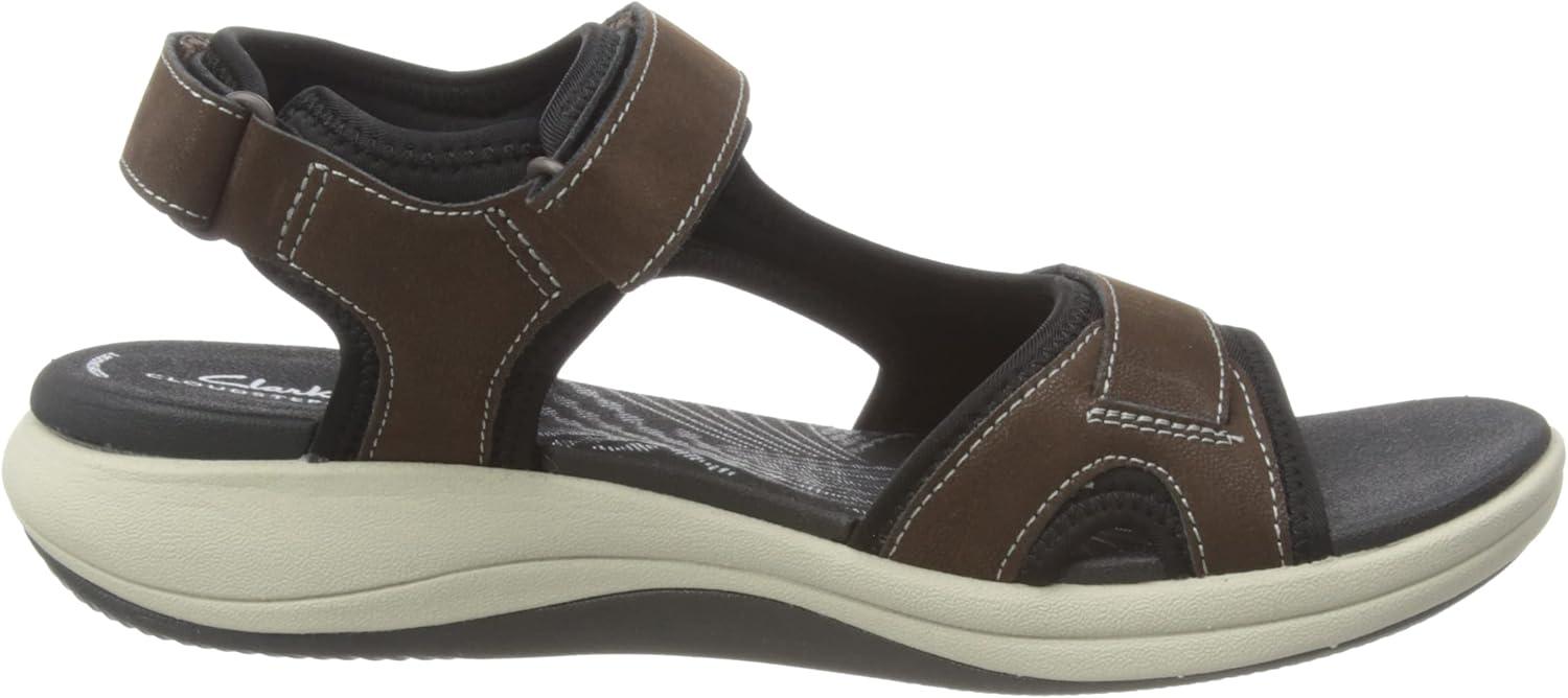 imageClarks Womens Mira Bay Flat SandalsBrown