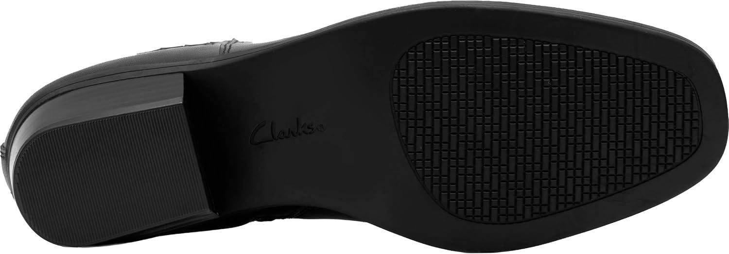 imageClarks womens Danyelle SkipBlack Leather