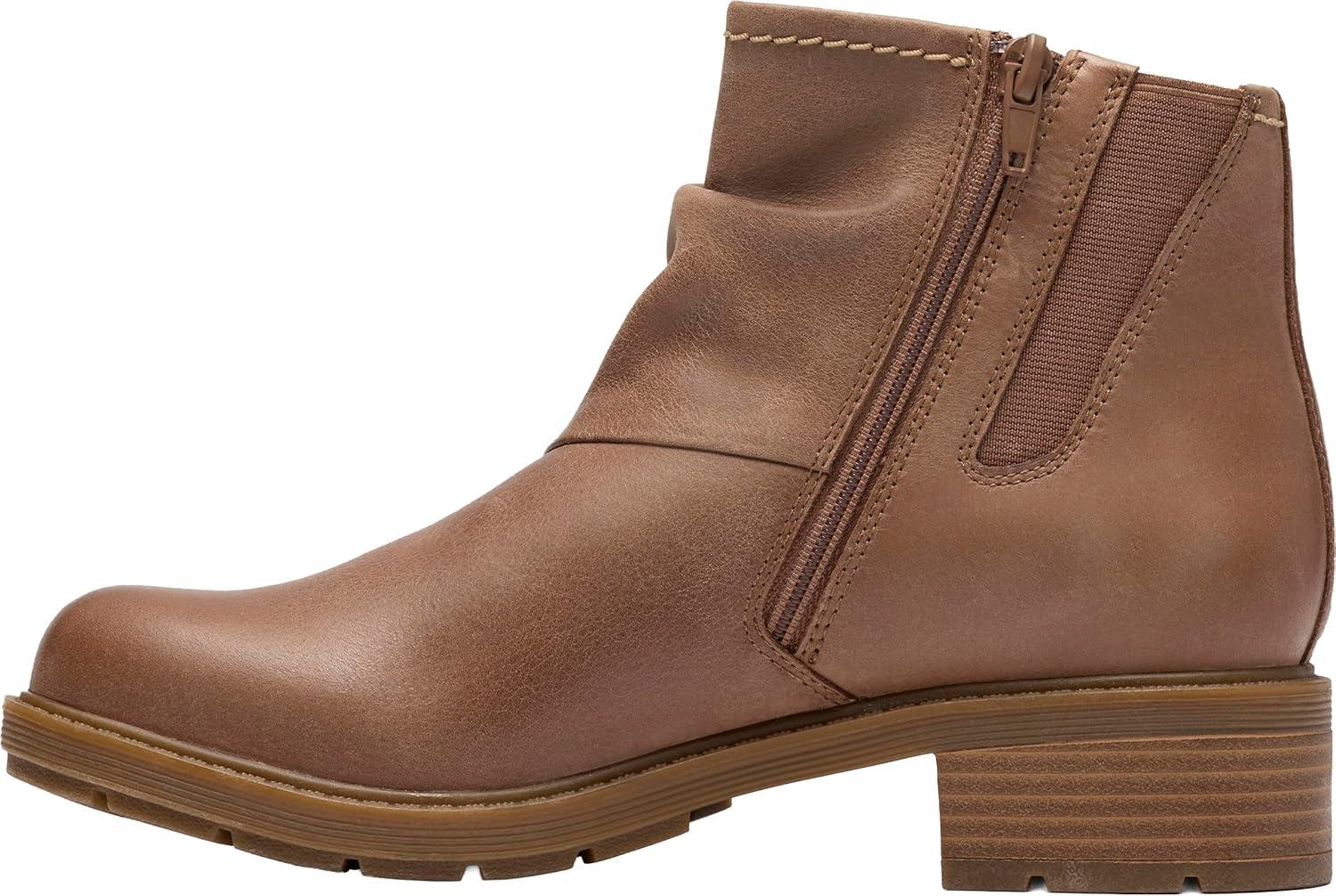 imageClarks womens Hearth SofiaDark Sand Leather