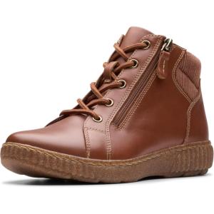 Clarks Women’s Caroline Park Ankle Boot(Tan Combi)