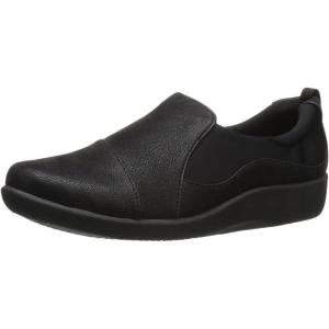 Clarks Women’s CloudSteppers Sillian Paz Slip-On Loafer(Black)