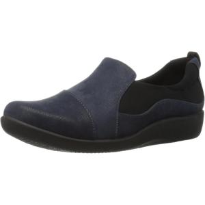 Clarks Women’s CloudSteppers Sillian Paz Slip-On Loafer(Navy Synthetic Nubuck)