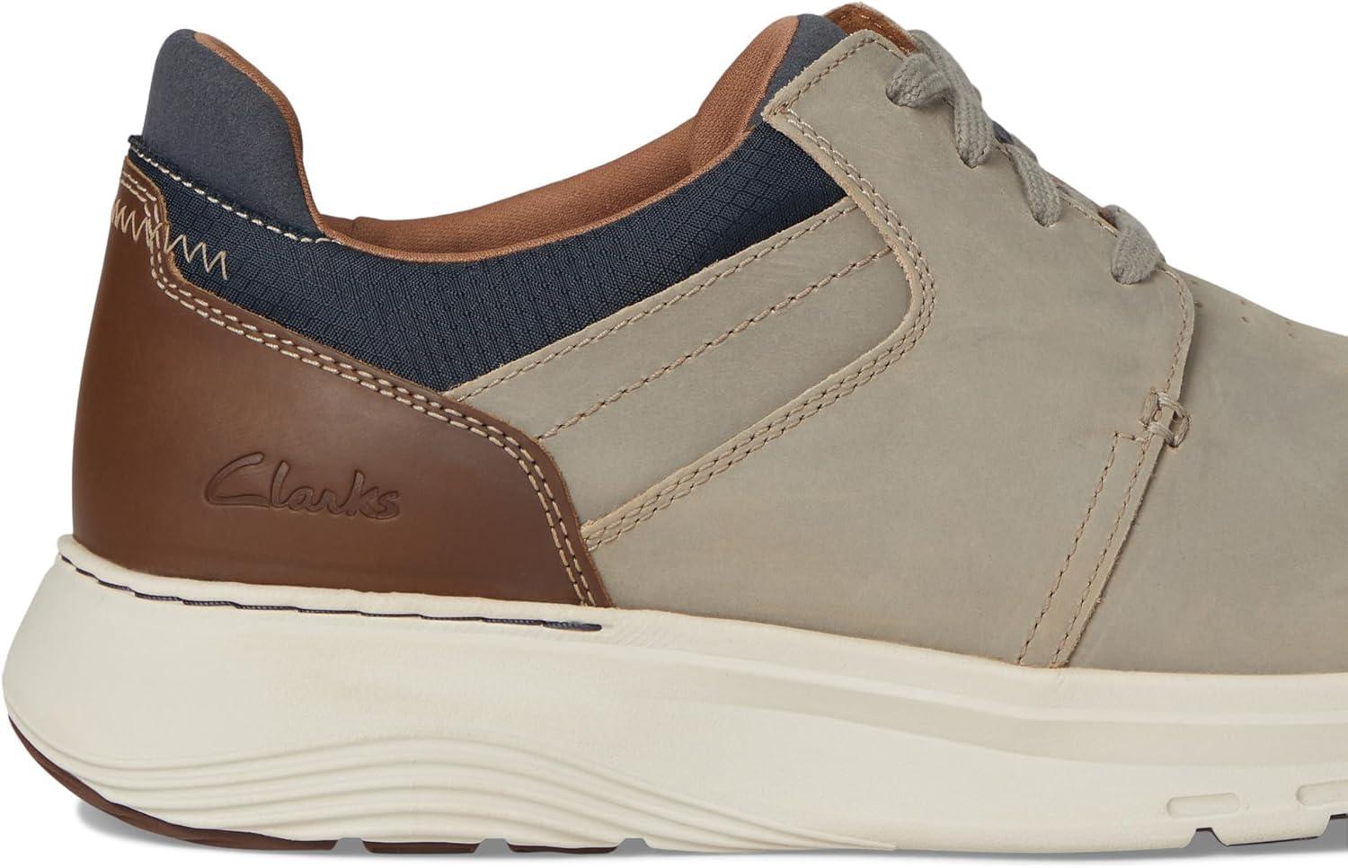 imageClarks Mens Motion Trek PtTaupe Combi Nubuck