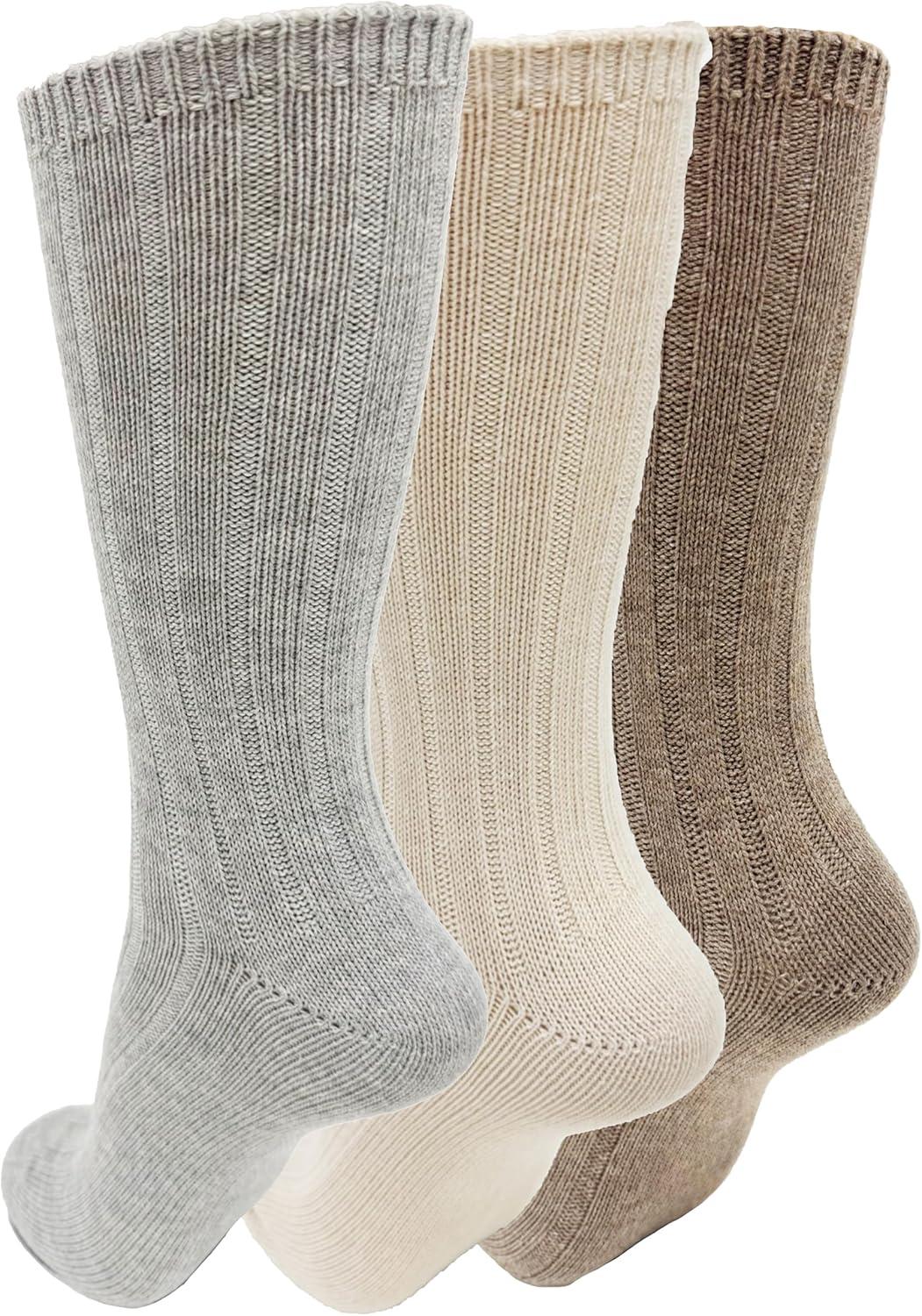 imageClarks Womens Wide Rib Crew Socks 3 Pair IvoryLt H GreyKhaki Womens 410 Shoe