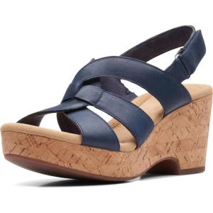 Clarks Women’s Giselle Beach Sandals(Navy Leather)