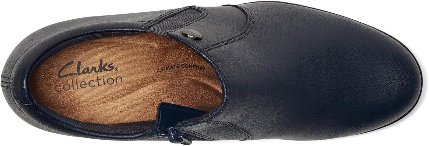 imageClarks Womens Emily2 ReynaNavy Leather