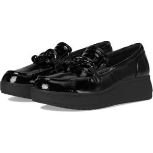 Clarks Women’s Zylah May Loafer(Black Crinkle Patent)