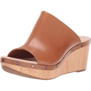 Clarks womens Annadel Molly(Tan Leather)