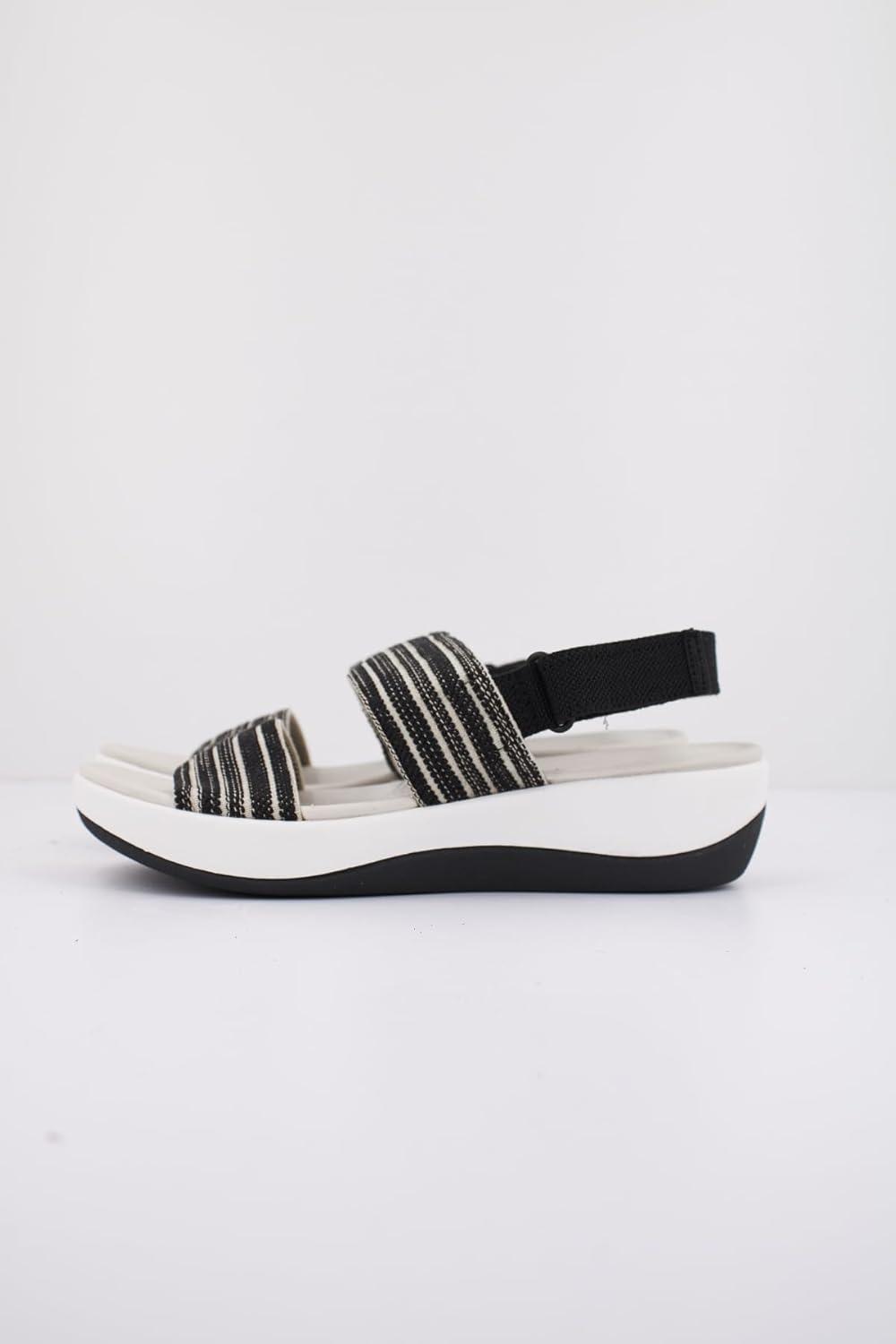 imageClarks womens Arla StrollBlack Black Combo