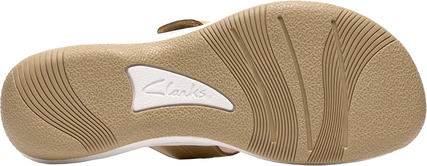 imageClarks Womens Breeze Cove Cloudsteppers FlipFlopChampagne