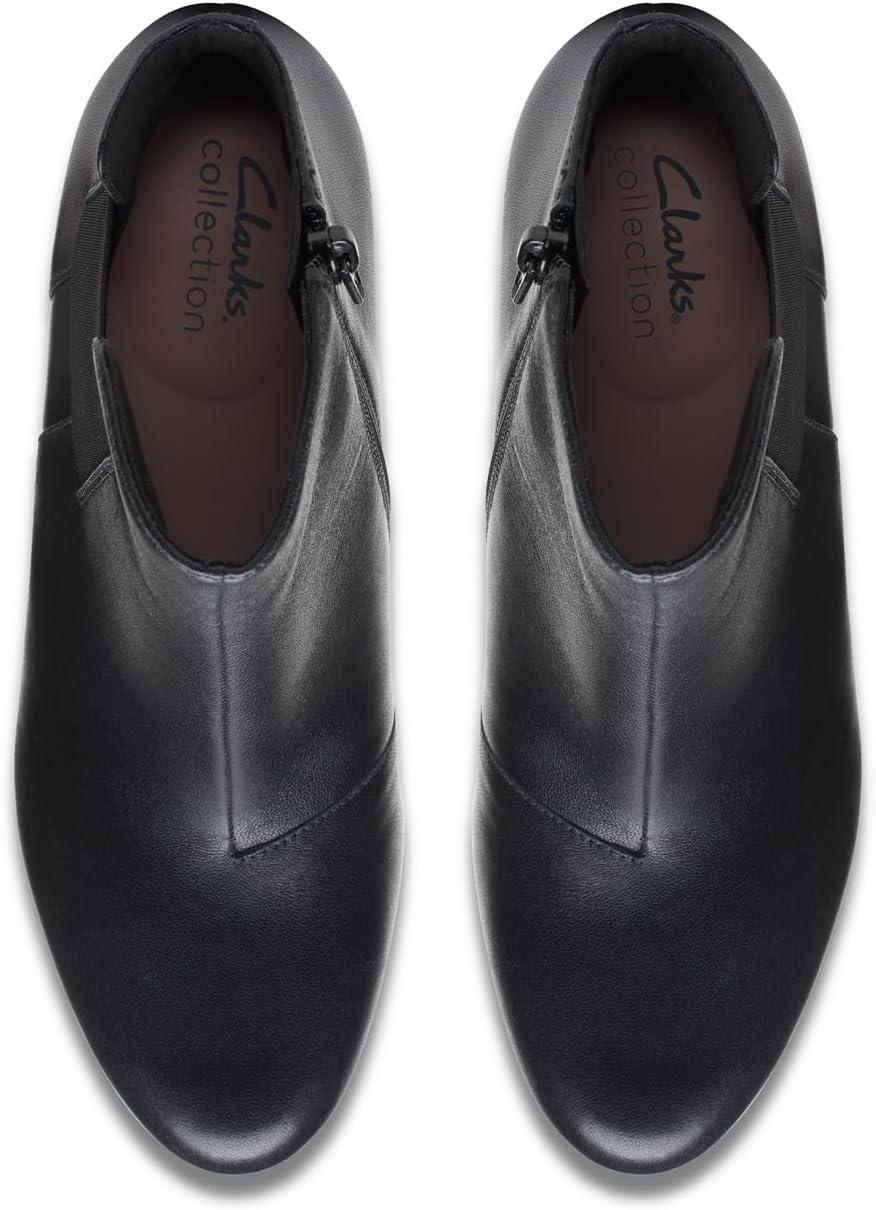 imageClarks Womens Ambyr RiseBlack Leather