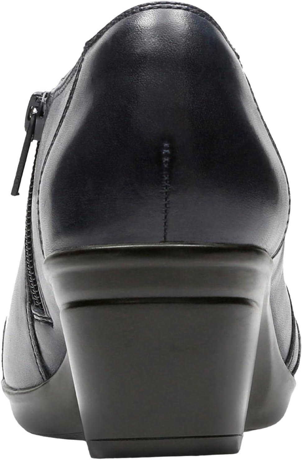 imageClarks Womens Emslie Warren Zipper Ankle BootNavy Leather