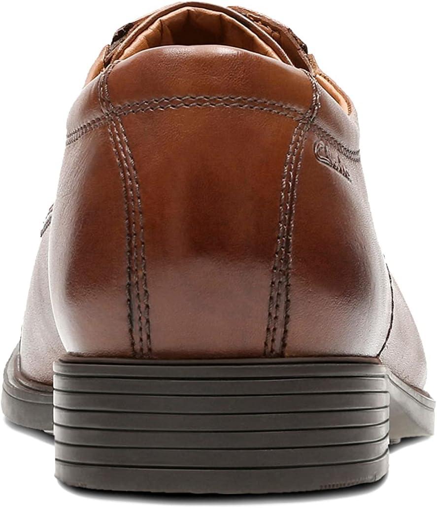 imageClarks Mens Tilden Cap Oxford ShoeBrown Dark Tanlea
